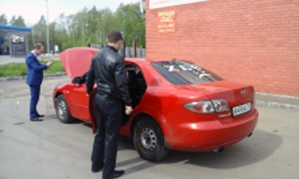 Ярославские приставы арестовали машину за долги во время техосмотра