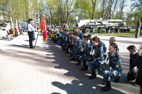 На территории Ярославского музея боевой славы прошел Марш кадетов