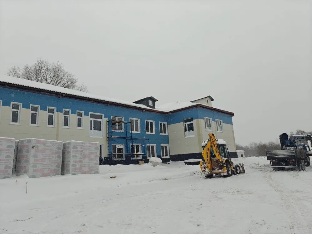Бизнес-омбудсмен поддержал подрядчика модульной поликлиники в Ярославле