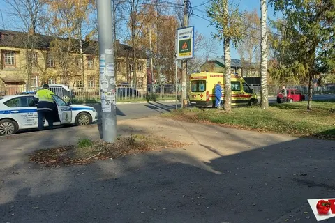 В Заволжском районе Ярославля «Ока» сбила пешехода