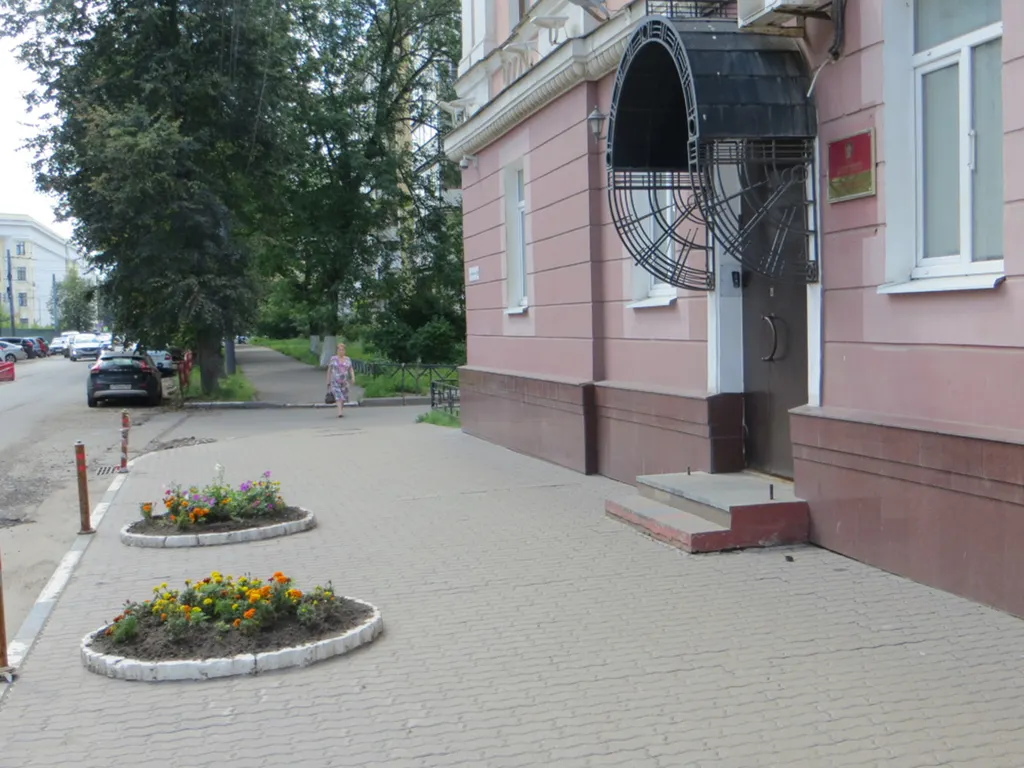 Сотрудники ярославского фонда капремонта дают показания в Следственном комитете 