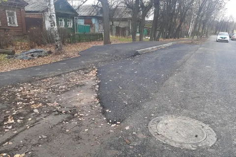 «Не платить за халтуру»: ярославцы возмущены ремонтом заволжских дорог