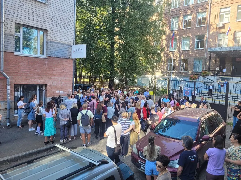 Мэр Ярославля встретится с родителями учащихся 42 школы