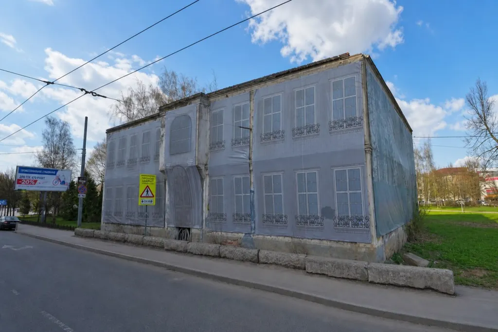 В Ярославле собственник будущей гостиницы хочет благоустроить лесной сквер