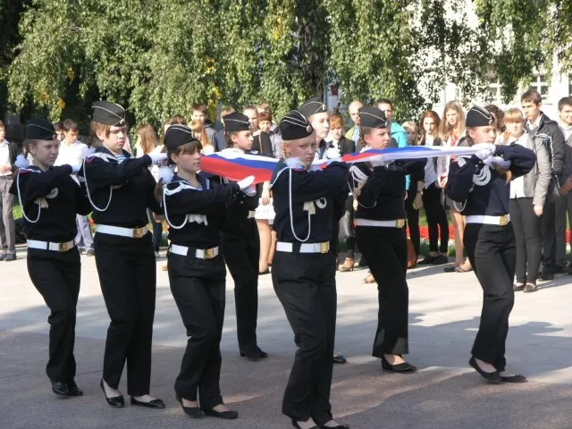 В Ярославле открылся «осенний» караул у «Вечного огня»