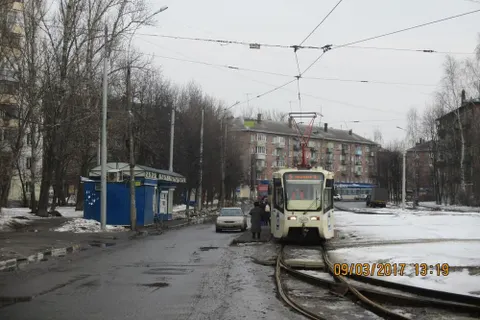 В Ярославле водитель сбил семилетнюю девочку у остановки