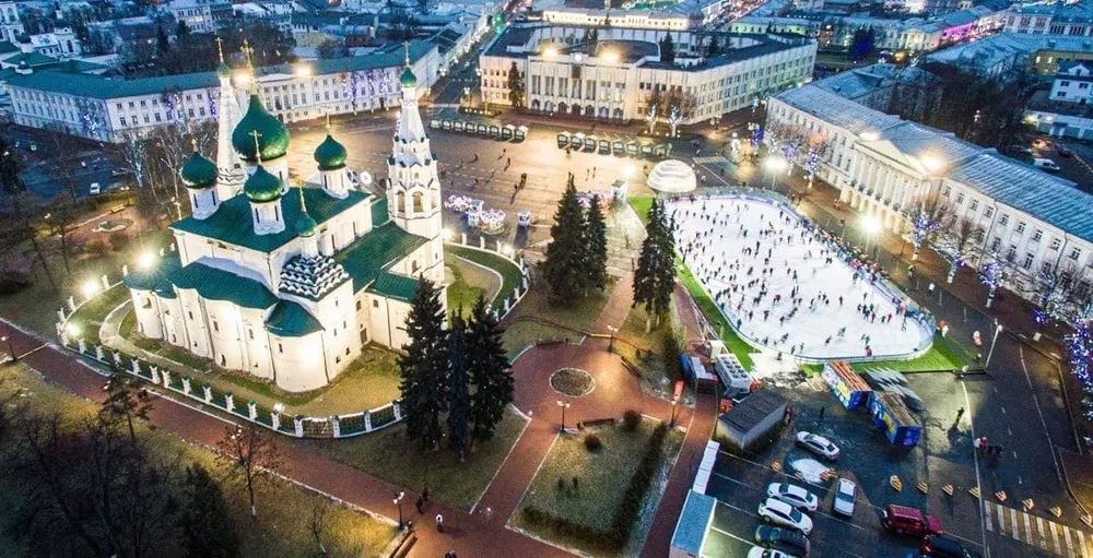 Из-за коронавируса ярославцы останутся без катка на Советской площади