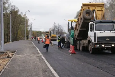 ​Ремонт дорог в Ярославле продолжается активными темпами