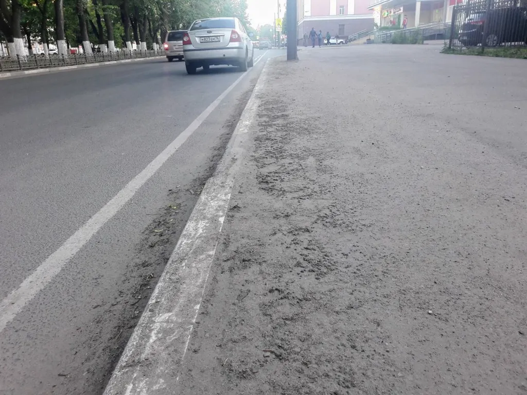 Ярославцы – мэрии и ДГХ: может, вы займетесь уборкой города?