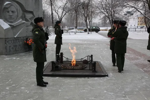 В Ярославле отметили День Неизвестного солдата