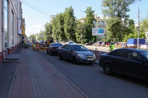 Как в Москве: в Ярославле продолжают менять хорошую плитку