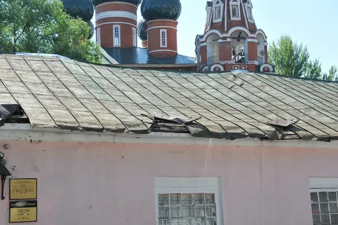 Над школой «Ярославская икона» нависла угроза 