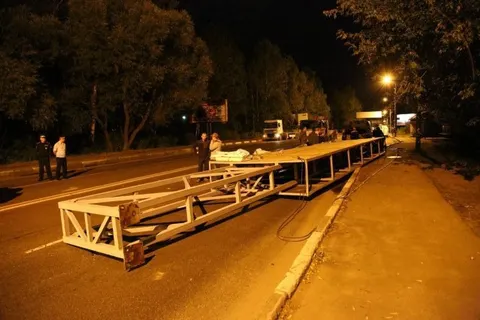 Еще одна незаконная рекламная конструкция демонтирована в Ярославле