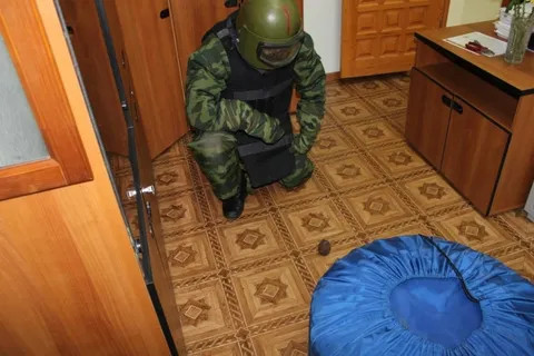 В Рыбинске шестиклассники около школы нашли гранату