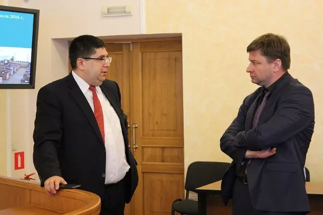 Ярославские депутаты готовятся к заседанию муниципалитета