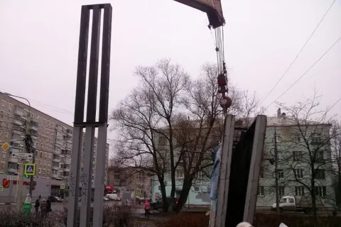 В Ярославле демонтирована последняя незаконно установленная рекламная конструкция арочного типа