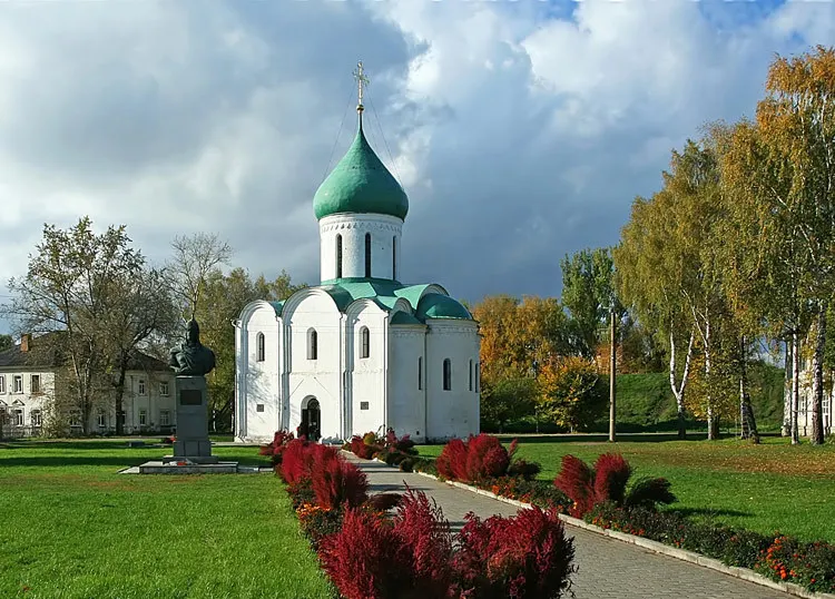 В Переславле началась реставрация Спасо-Преображенского собора