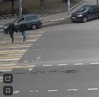 «Вели по камерам»: в Ярославле задержали расклейщиков объявлений