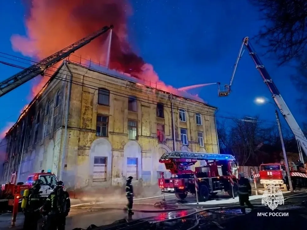 Прокуратура проведет проверку из-за пожара на Стачек