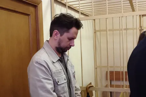 Денису Васильеву назначено наказание в виде 6 лет лишения свободы в колонии строгого режима и штрафа 9 млн 400 тыс рублей