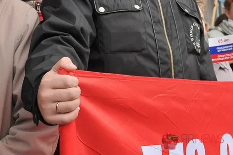 Митинг профсоюзов прошел в Ярославля для галочки. Фоторепортаж