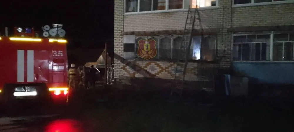 Ярославские пожарные спасли трех жильцов двухэтажки