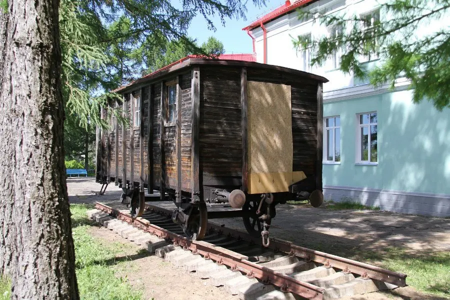Музею советской эпохи в Рыбинске подарили железнодорожный вагон