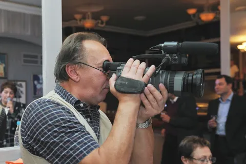 Творческая интеллигенция Ярославля собралась в Волковском театре. Фоторепортаж