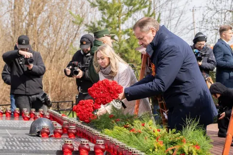 В подмосковной деревне Щекутино вновь зажгли Огонь Памяти