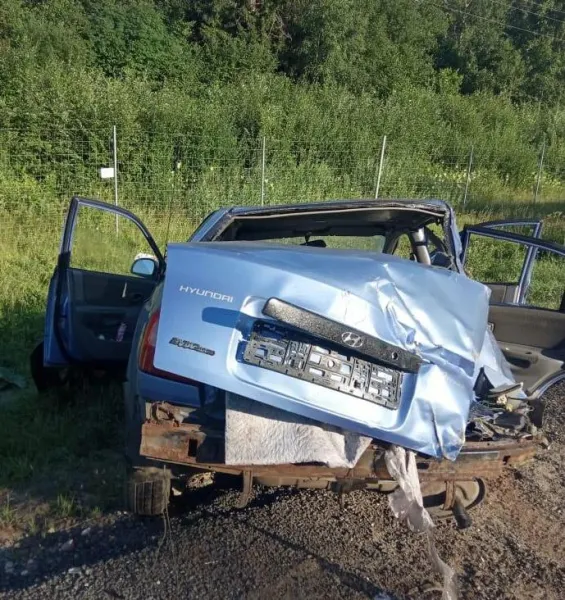 В Ярославской области столкнулись автобус и легковушка: один человек погиб