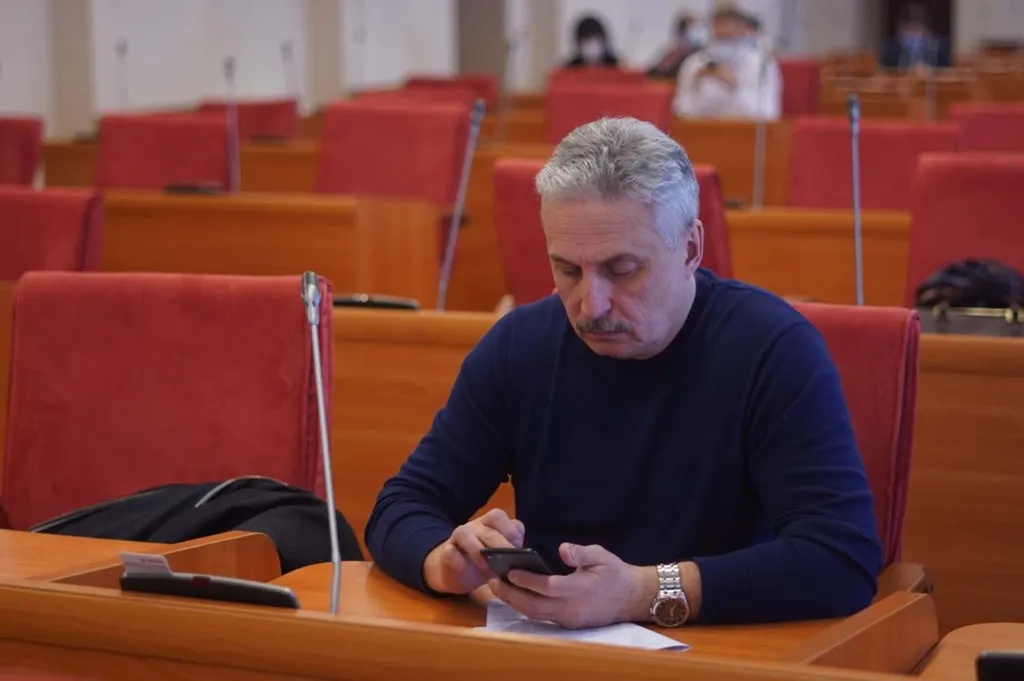 Главврач ярославской больницы попросил усилить финансирование стационаров