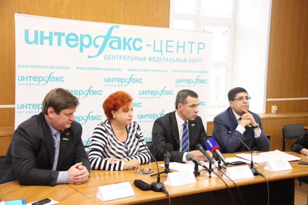 О бедном бюджете замолвили слово