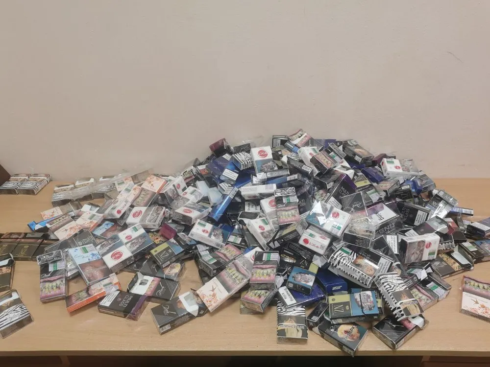 Двух ярославцев будут судить за покупку 960 пачек контрафактных сигарет