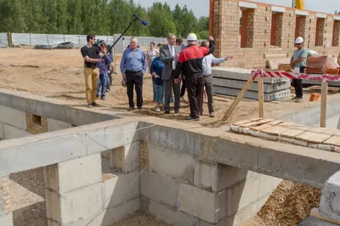Комиссия правительства Ярославской области проинспектировала строительство Кривецкого дома-интерната