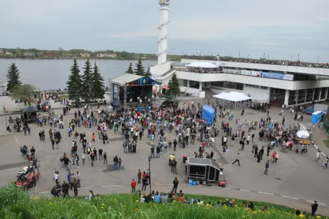 Мотопробег Moto Family Days – Yaroslavl собрал несколько сотен байкеров