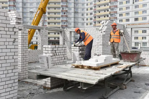 Во Фрунзенском районе Ярославля продолжается строительство двух детских садов
