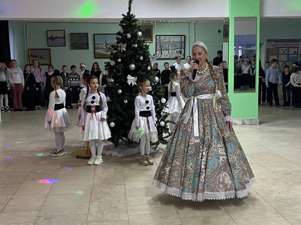 В Тутаевском округе зажглась елка главы