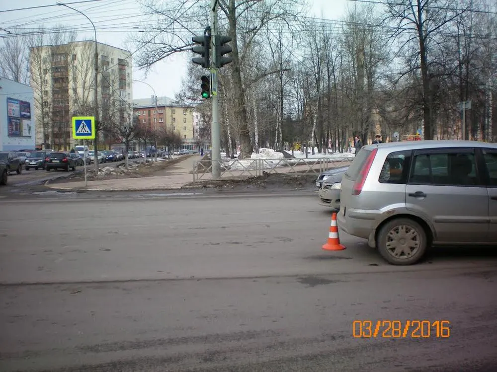 В Ярославле автоледи сбила пожилую женщину