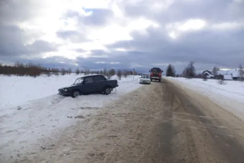 В Большесельском районе погиб перебегавший дорогу пешеход