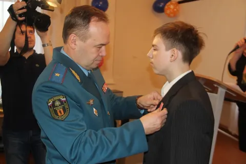 Ярославский школьник награжден медалью «За отвагу на пожаре»
