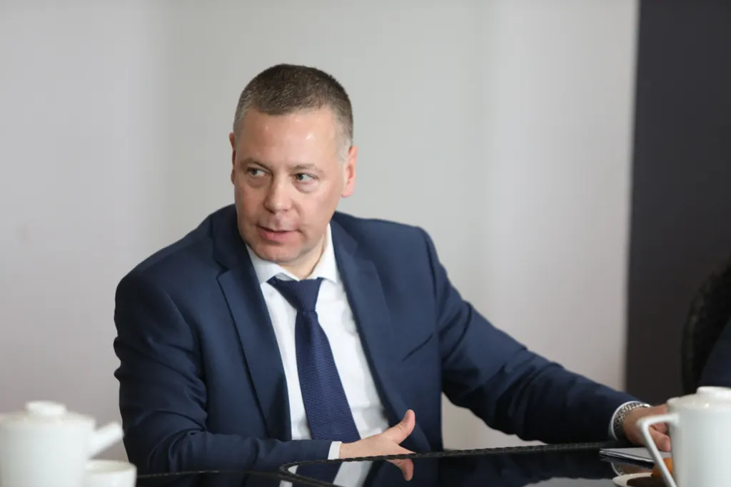 Врио ярославского губернатора обнародовал доходы за 2021 год