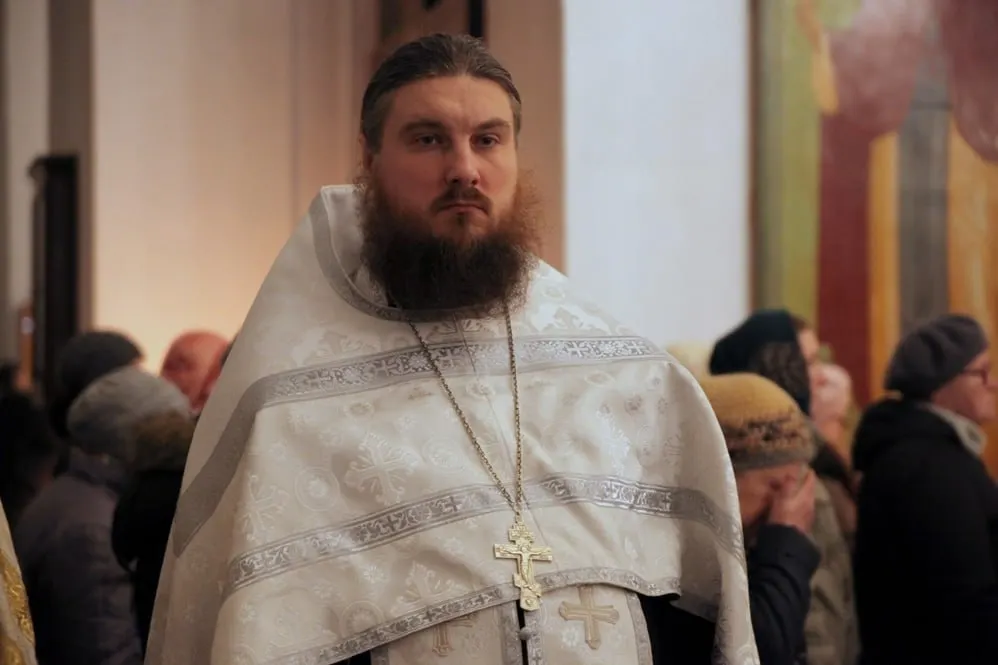В ДТП с рефрижератором под Тутаевом погиб священник