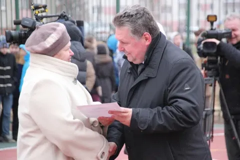 В Ярославле продолжается строительство многофункциональных спортивных площадок