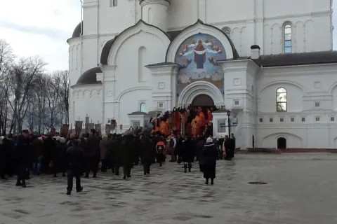 Десница Георгия Победоносца прибыла в Ярославль