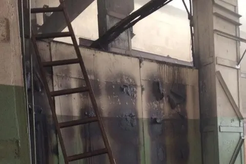 В Рыбинске горел завод «Раскат»