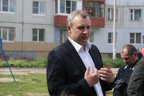 Алексей Малютин приостановил строительство платной парковки в Брагино