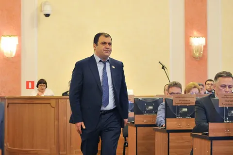 У депутата муниципалитета Ярославля Михаила Халтяна инсульт