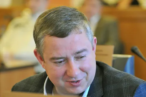 Депутат муниципалитета Ярославля Миша Халтян стал семнадцатым в комиссии по управлению и распоряжению муниципальным имуществом. С фото
