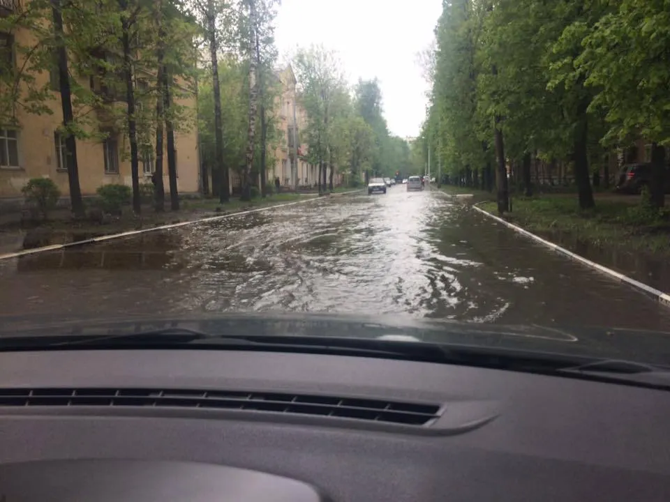МЧС предупреждает ярославцев об очередном сильном дожде и грозе