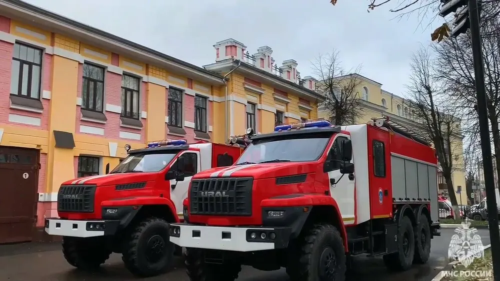 Ярославские пожарные получили новую спецтехнику